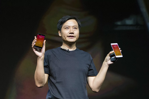 Lei Jun, nhà sáng lập kiêm CEO của Xiaomi nổi tiếng với phong cách gần gũi và thân thiện với mọi người - Ảnh: Future.
