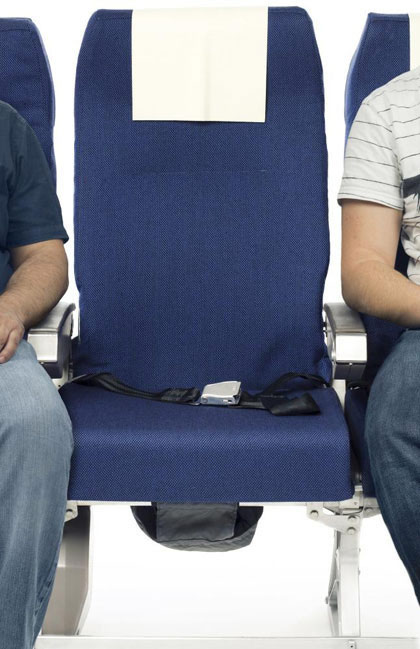Mọi người thường bỏ qua ghế giữa khi chọn chỗ đặt vé máy bay. Ảnh: iStock.